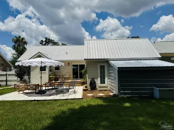 Pensacola, FL 32503,1716 N 20th Ave