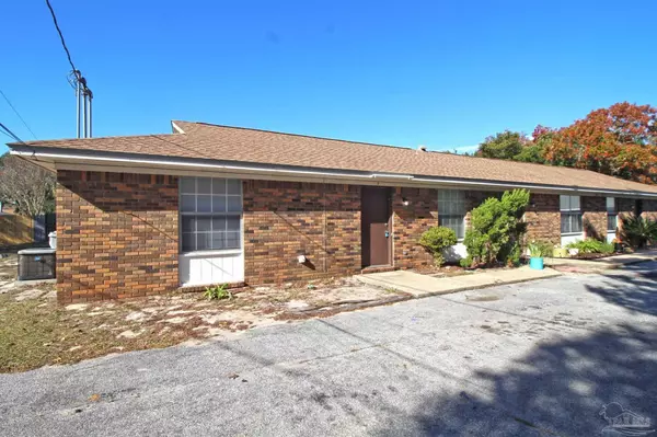 3400 Green Briar Ct, Gulf Breeze, FL 32563