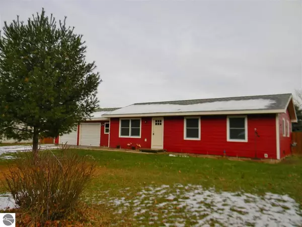 9881 Meadow Lane, Farwell, MI 48622