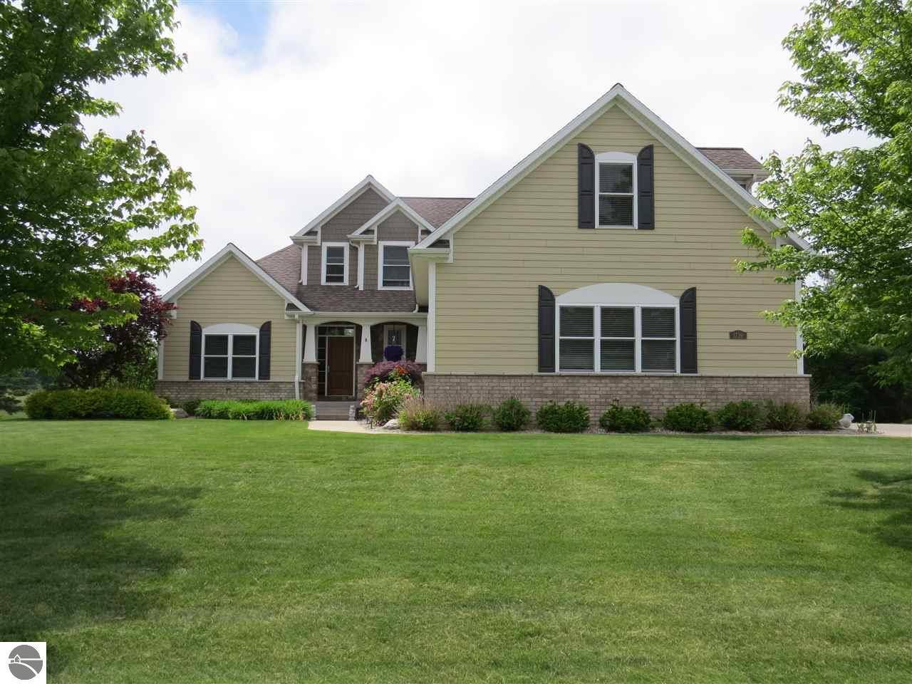 1719 Strasbourg, Traverse City, MI 49696