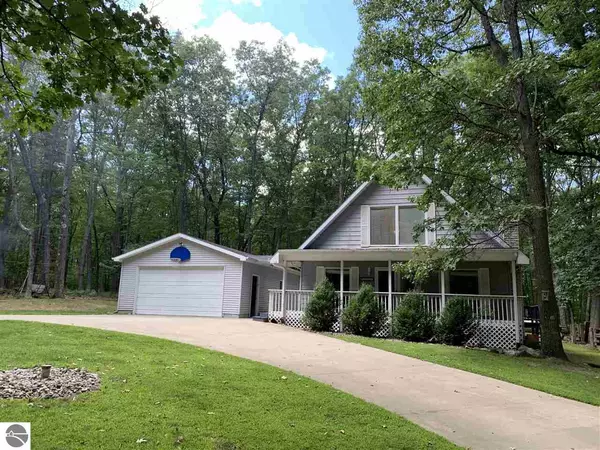Farwell, MI 48622,4740 Oak Run