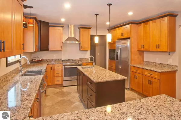 Rapid City, MI 49676,5629 Way Road