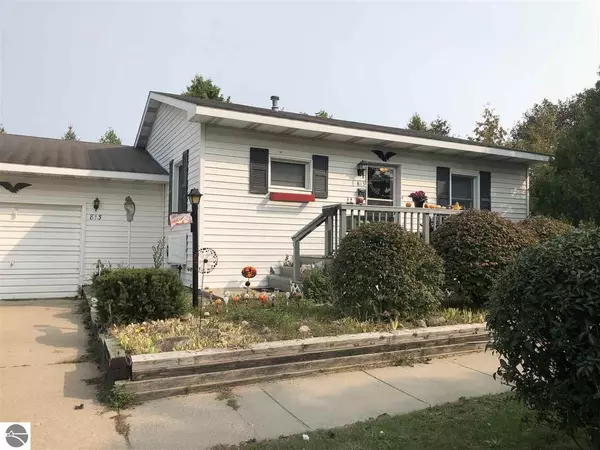 813 E Illinois Street, Mt Pleasant, MI 48858