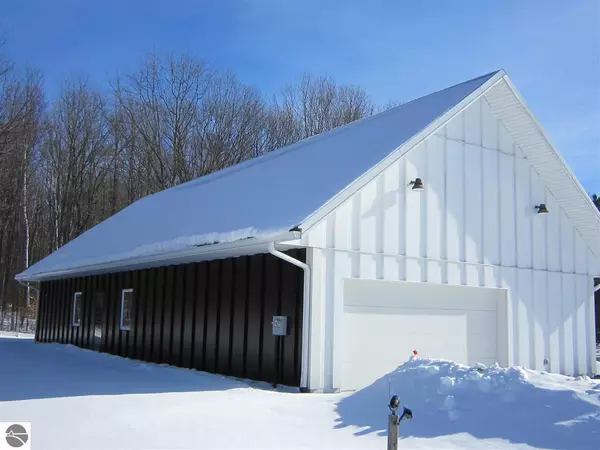 Rose City, MI 48654,5082 Beechwood Road