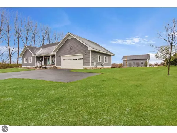 Suttons Bay, MI 49682,Address not disclosed