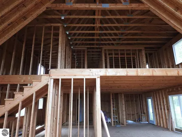 Ossineke, MI 49766,8521 US-23