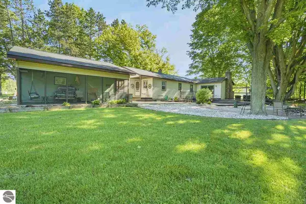 Brethren, MI 49619,16465 Flarity Road