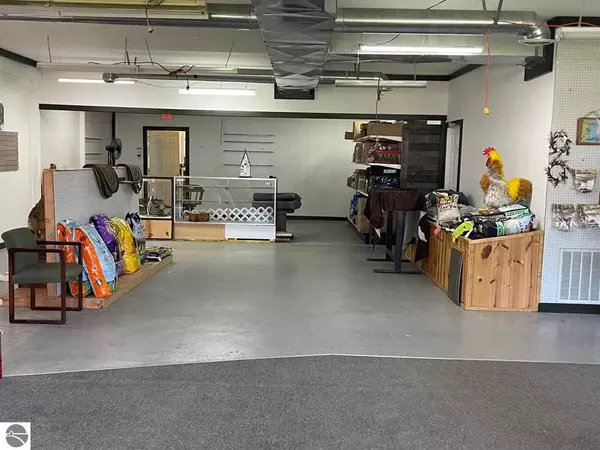 Houghton Lake, MI 48629,2451 W Houghton Lake Drive