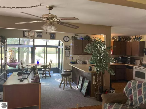 Prudenville, MI 48651,121 Sixteenth Street