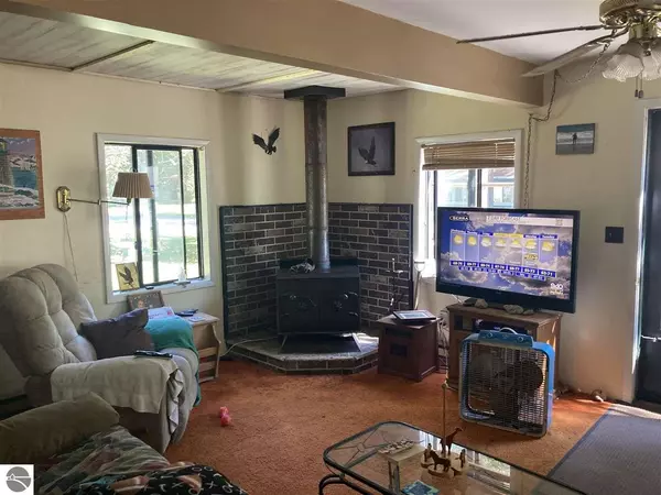 Prudenville, MI 48651,121 Sixteenth Street