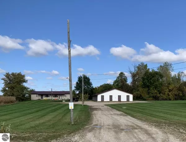 3520 W Monroe Road, Alma, MI 48801