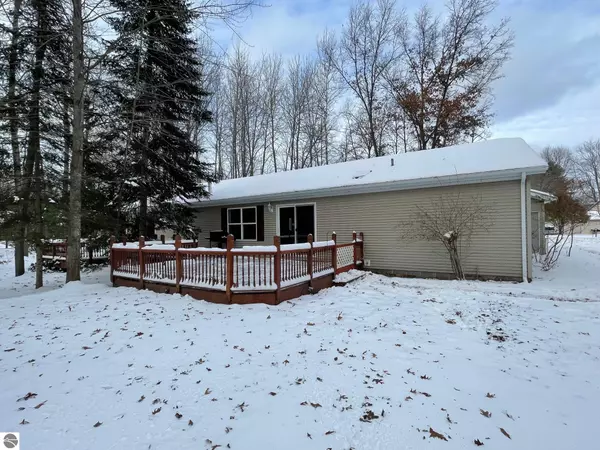 Prudenville, MI 48651,1341 Lake James Drive