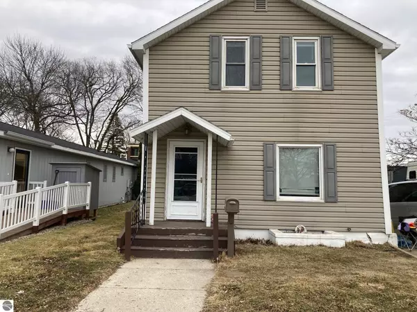 418 Woodworth Avenue 416 Woodworth Avenue, Alma, MI 48801