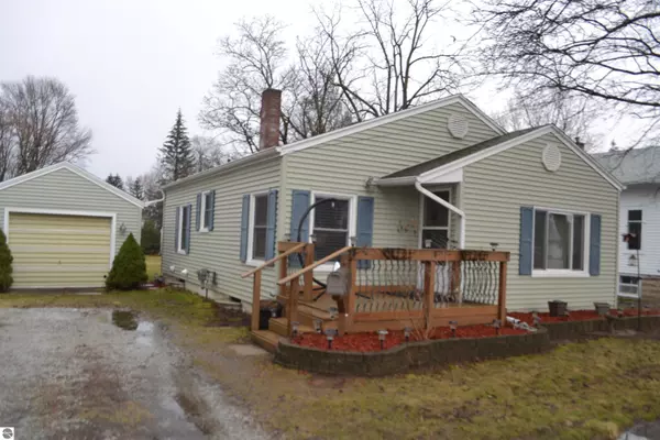 Ithaca, MI 48847,126 N Ithaca Street