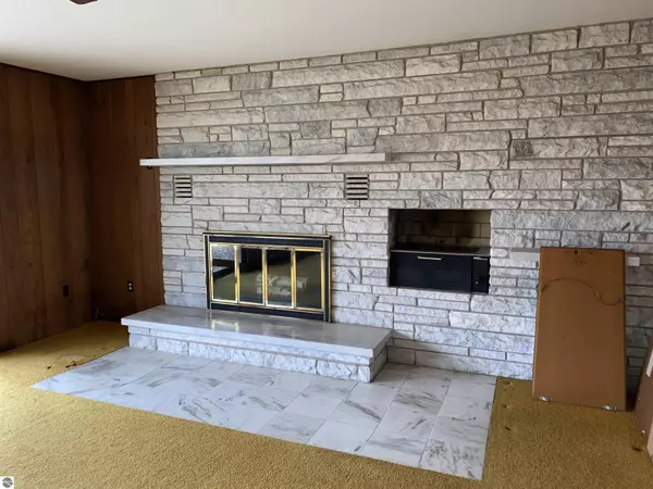 Rose City, MI 48654,308 S Bennett Street