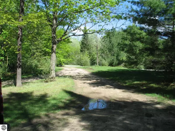 Glennie, MI 48737,3131 F-30