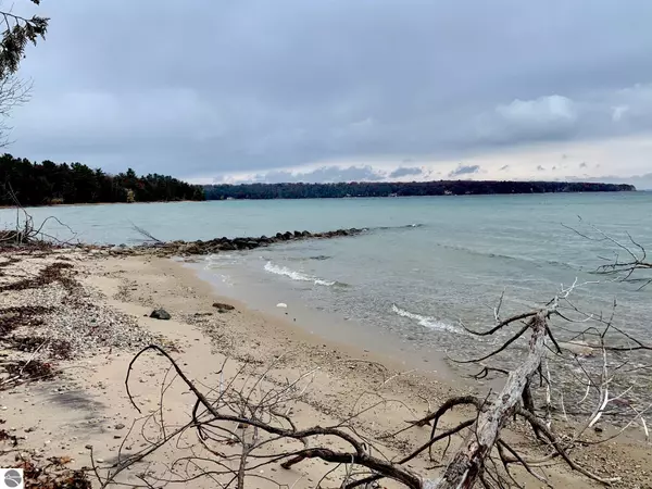 0 N West Bayshore Drive, Suttons Bay, MI 49682