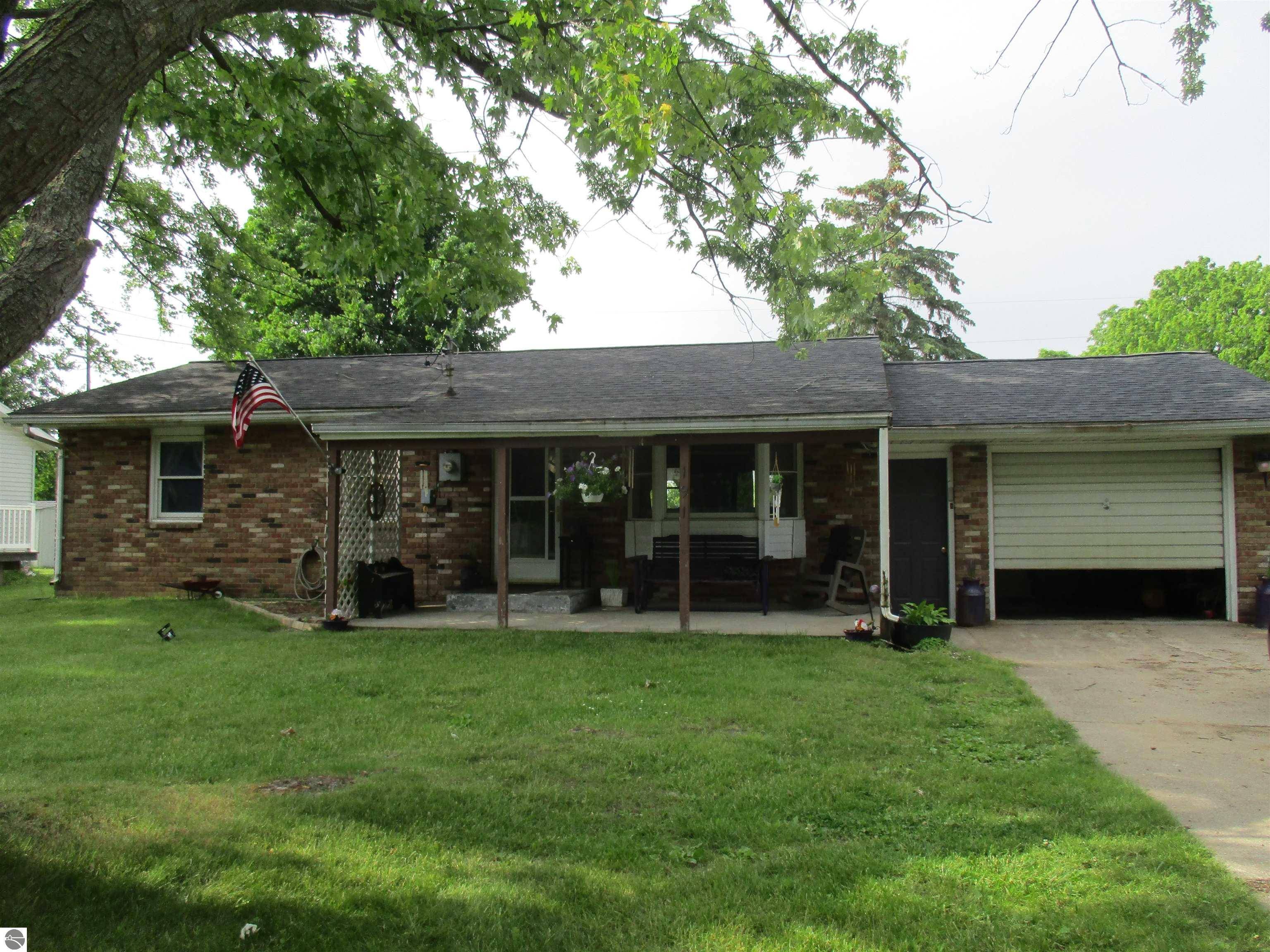 Shepherd, MI 48883,191 E Boulevard Street