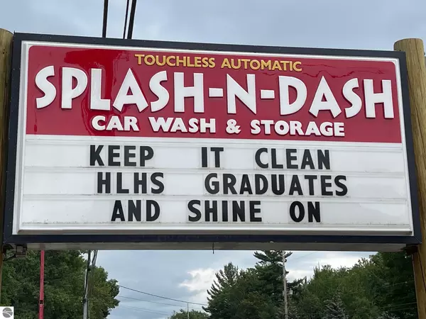 Houghton Lake, MI 48629,1856 W Houghton Lake Drive