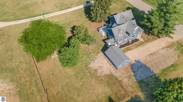 Mt Pleasant, MI 48858,1466 E River