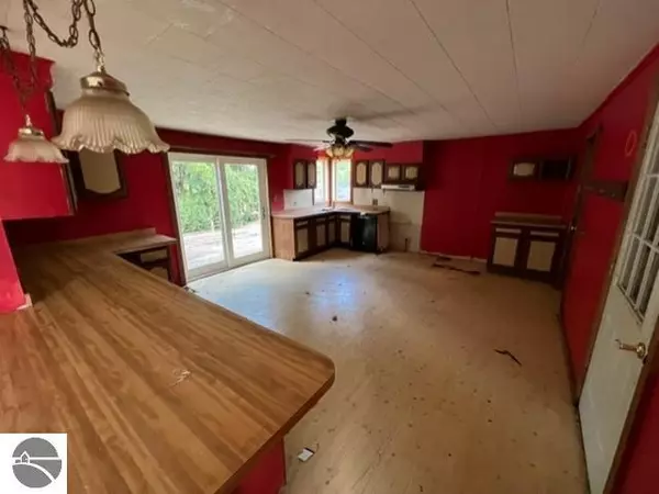 Ithaca, MI 48847,128 N Elm Street