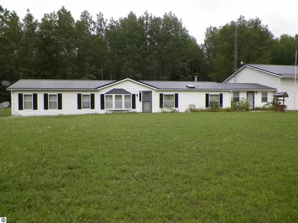 14910 Craft Road, Hersey, MI 49639