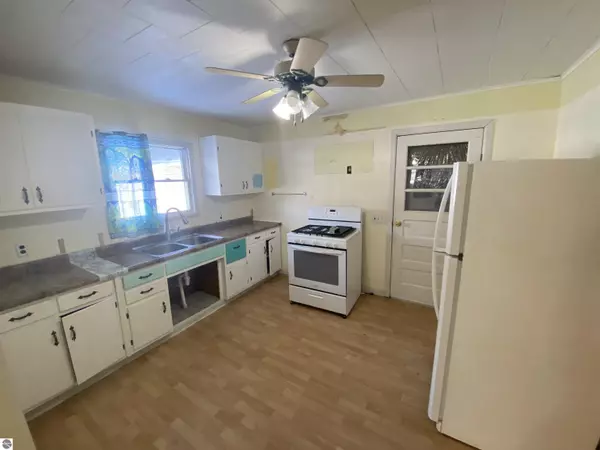 Kaleva, MI 49645,7207 Lyman Road