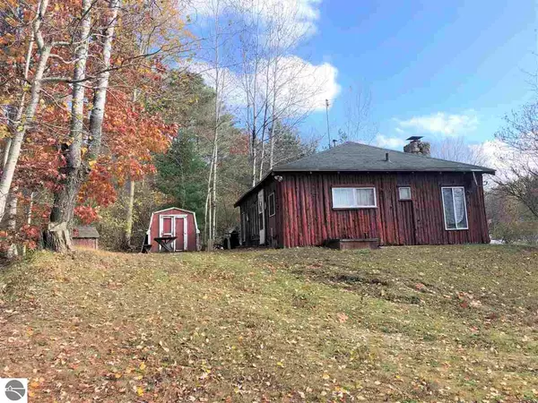 12590 Milks Road, Kaleva, MI 49645