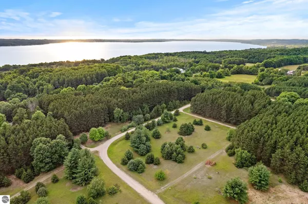 017-018 Mapleview Drive, Central Lake, MI 49622