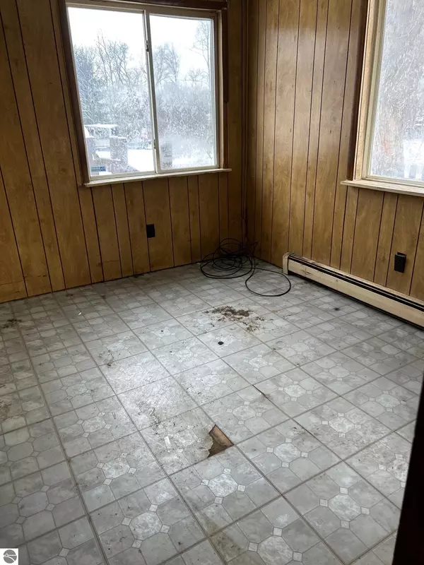 Houghton Lake, MI 48629,115 Elm Street