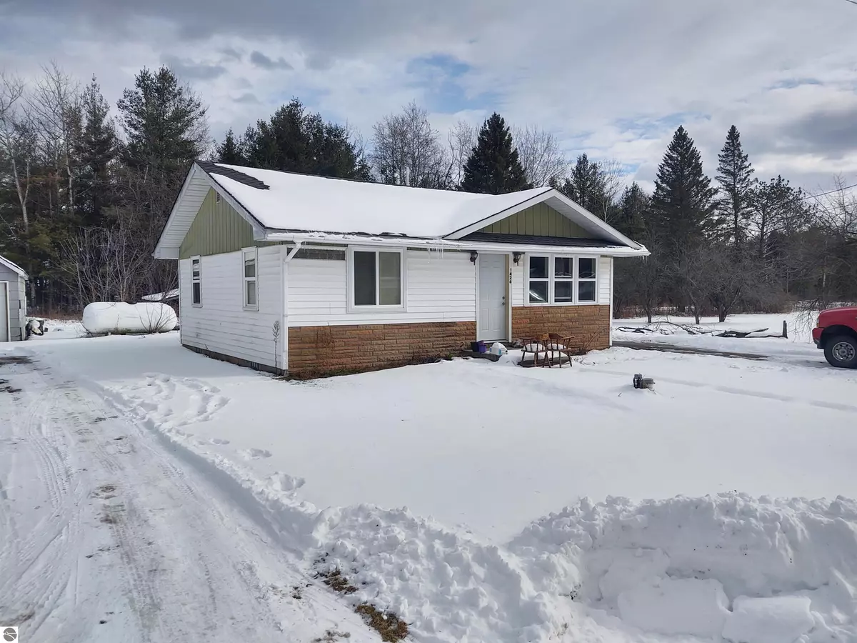 Alger, MI 48610,1426 Alger Court