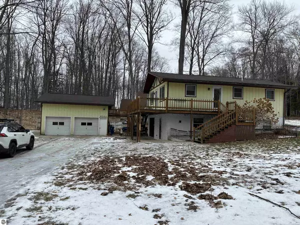 4101 Water View Drive, Grawn, MI 49637