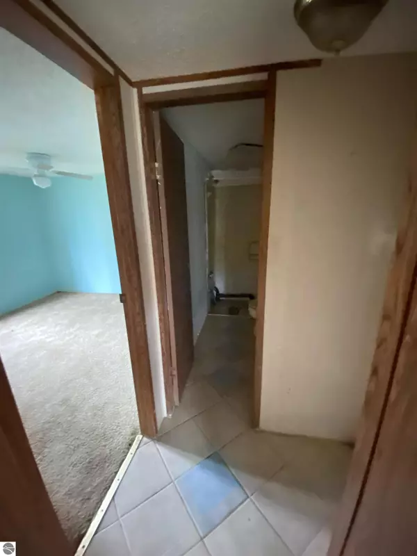 Prescott, MI 48756,4572 Cranberry Lake Drive