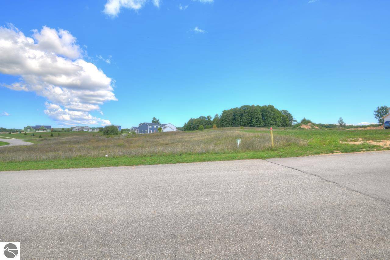 Traverse City, MI 49685,Unit 33 Coyote View Court