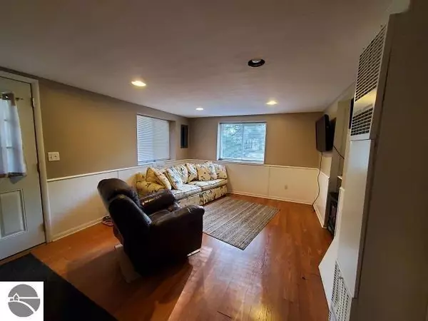 Prescott, MI 48756,1886 W Second Street