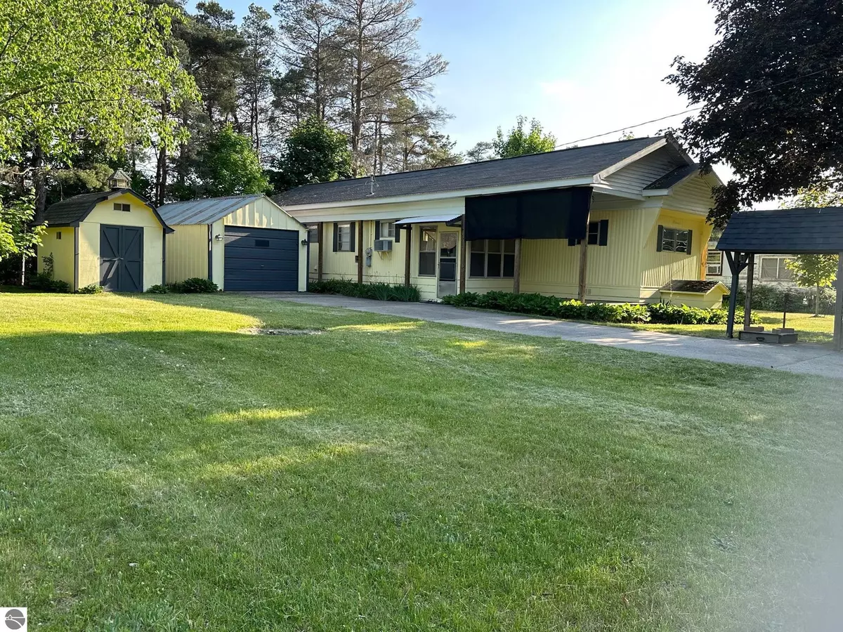 Houghton Lake, MI 48629,108 Westview Drive