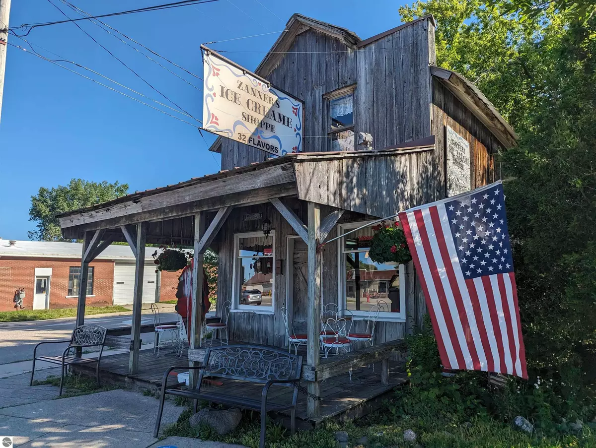 Au Gres, MI 48703,201 E Huron