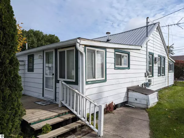 Standish, MI 48658,5316 Shady Lane