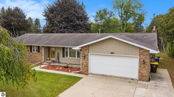 St Louis, MI 48880,112 Surrey Road