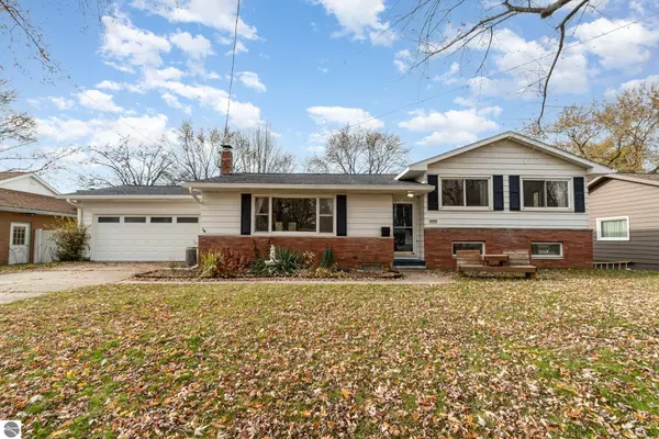 197 Westview Drive, Alma, MI 48801