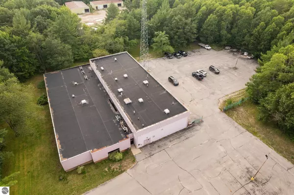 Kalkaska, MI 49646,890 Island Lake Road