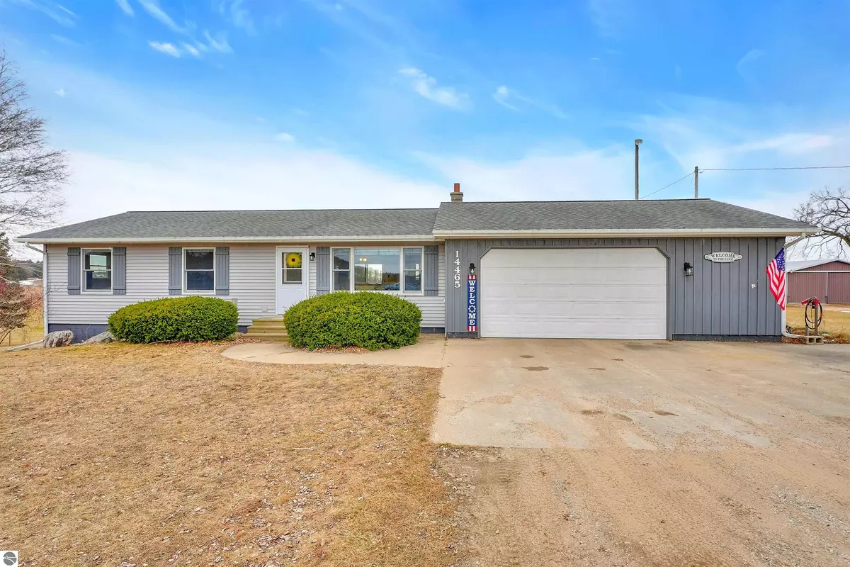 Tustin, MI 49688-8556,14465 22 Mile Road