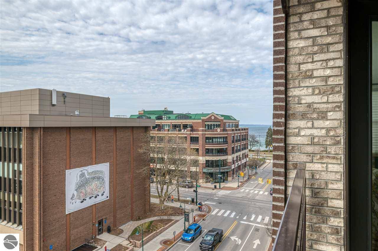 Traverse City, MI 49684,113 S Park Street