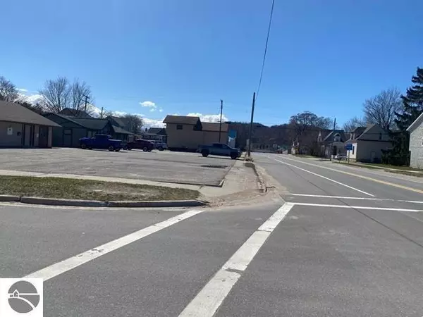 Frankfort, MI 49635,228 Seventh Street