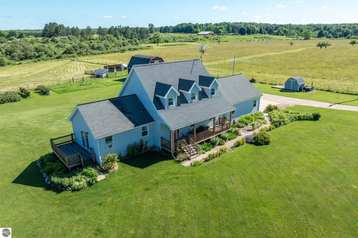 Stanwood, MI 49346,17800 Angling Road