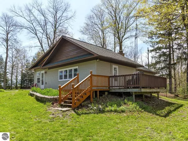 Benzonia, MI 49616,6092 Frankfort Highway