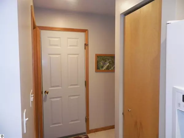 Tustin, MI 49688,13985 20 Mile Road