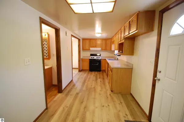 Alger, MI 48610,5033 Oak Park Drive