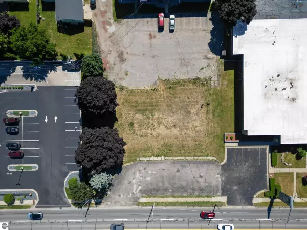 Mt Pleasant, MI 48858,1203 S Mission