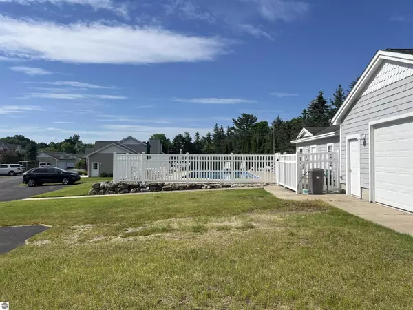 Central Lake, MI 49622,2817 W Shore Drive